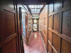 Inner hall- click for photo gallery